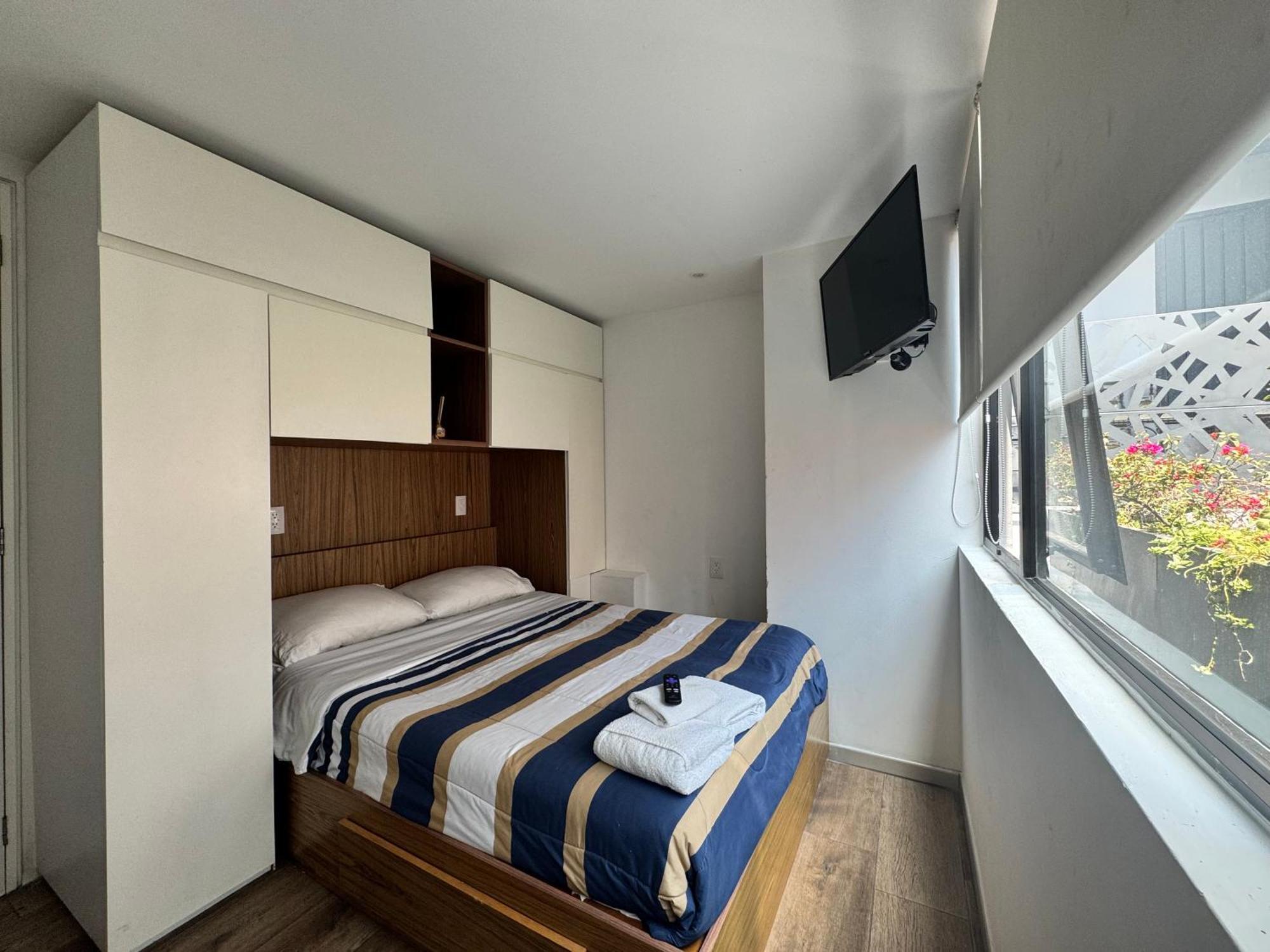 Calzolli Penthouse Casa De Huespedes Y Coliving Quarto em Acomodações Particulares